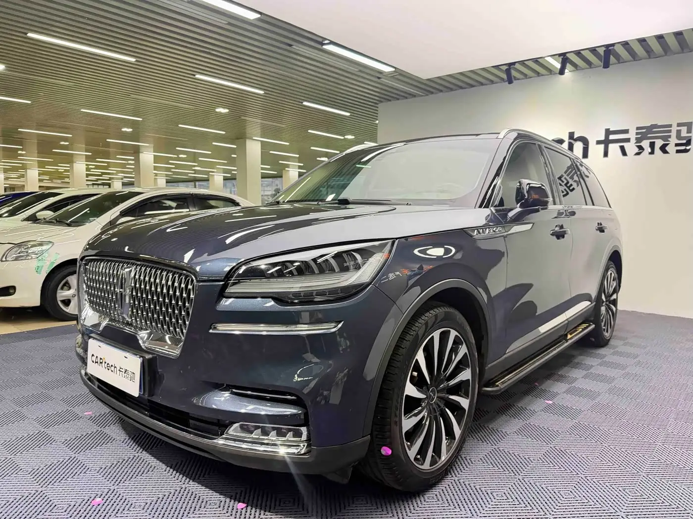Lincoln Aviator, 2021