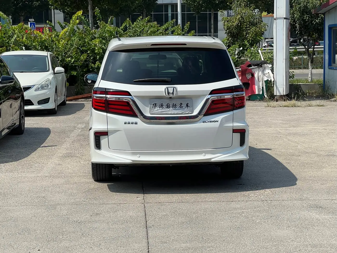 Honda Elysion 2018 — Şəkil 13/15
