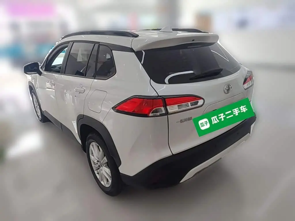 Toyota Corolla Cross 2024 — ფოტო 9/20