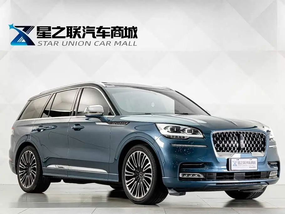 Lincoln Aviator 2023 — Photo 5/20