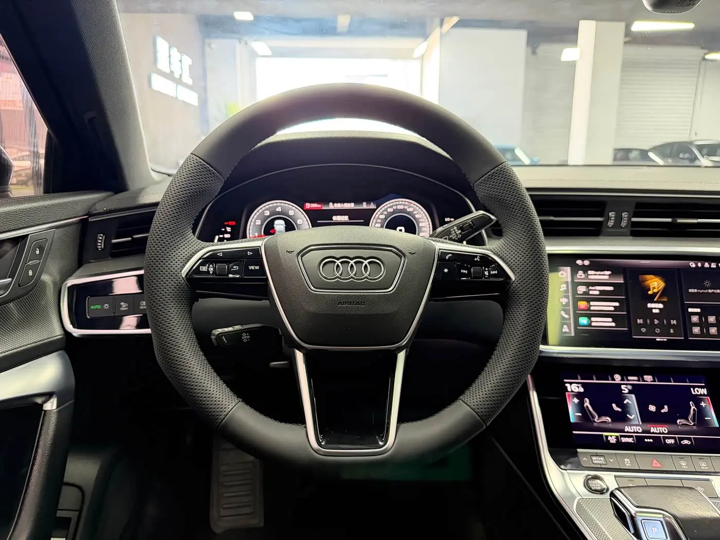 Audi A6L 2020 — Фото 8/20