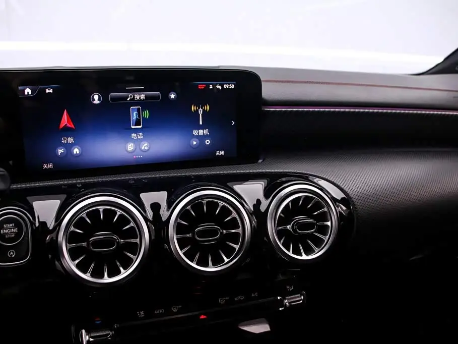 Mercedes-Benz A-Class 2026 — Фото 8/18