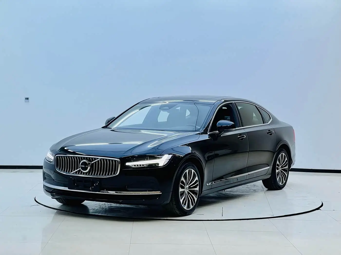 Volvo S90, 2024