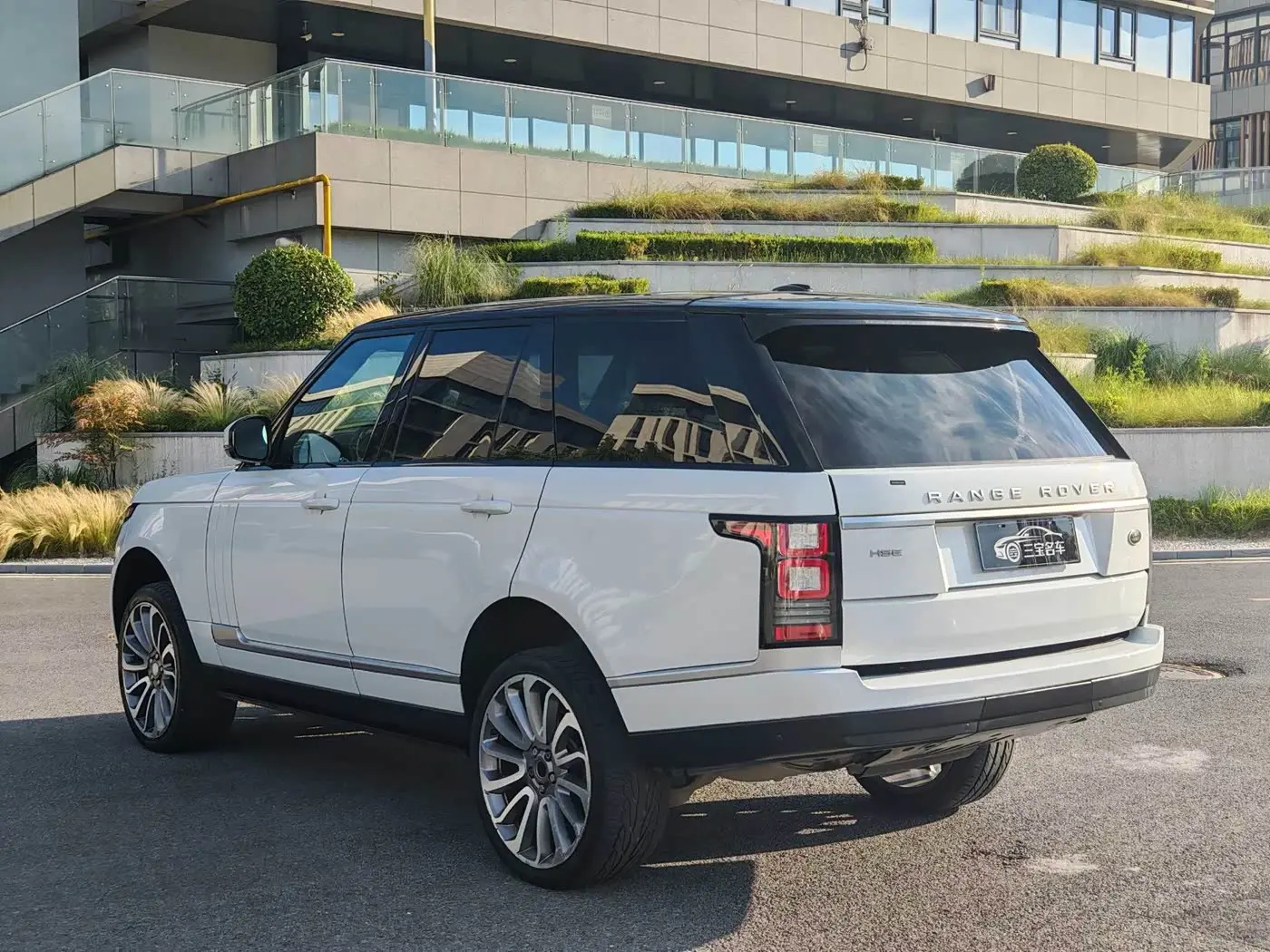 Land Rover Range Rover 2015 — Photo 5/14