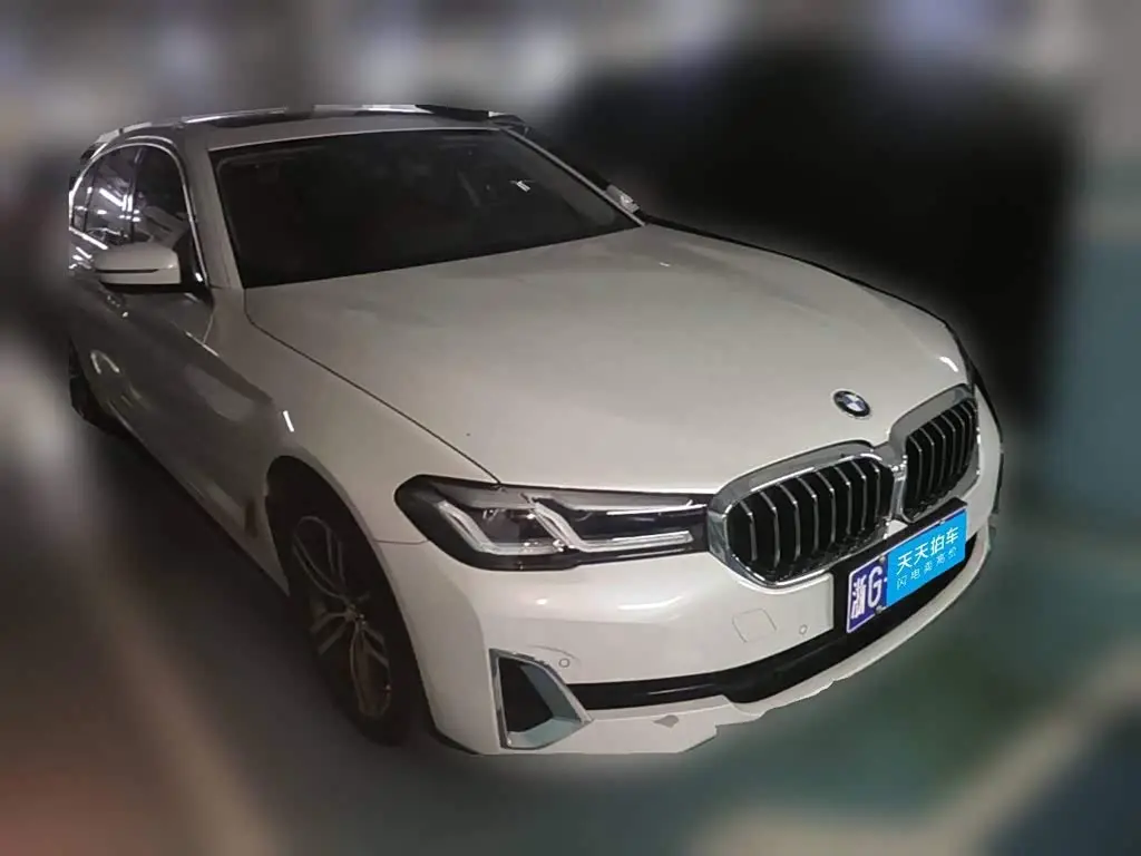BMW 5 Series 2021 — Photo 3/15