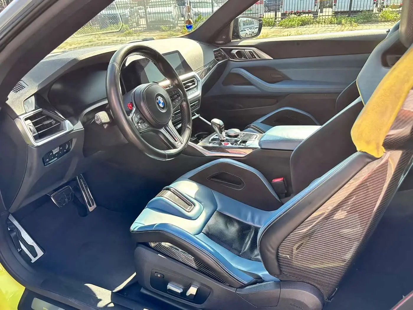 BMW M4 2022 — ფოტო 7/9