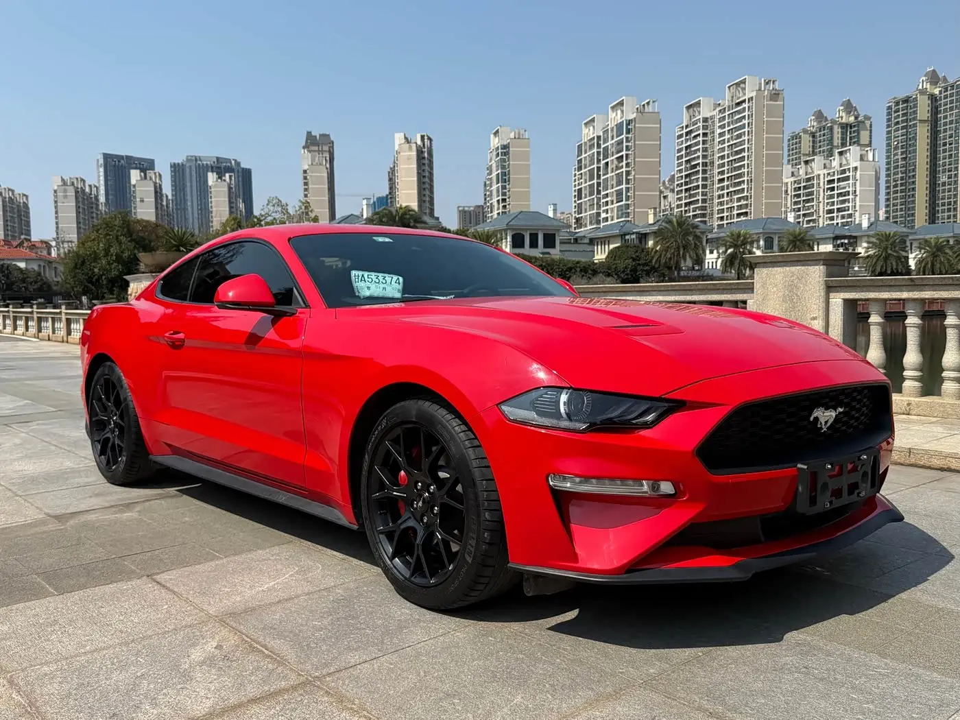 Ford Mustang 2019 — Фото 3/12