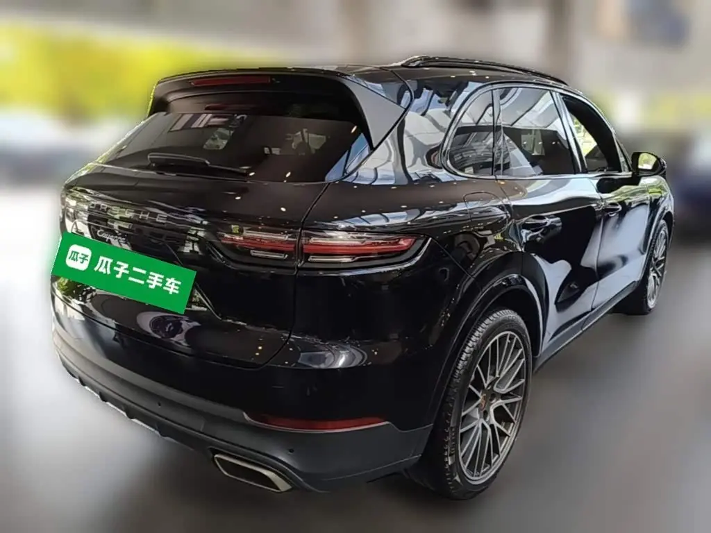 Porsche Cayenne 2022 — Photo 12/20
