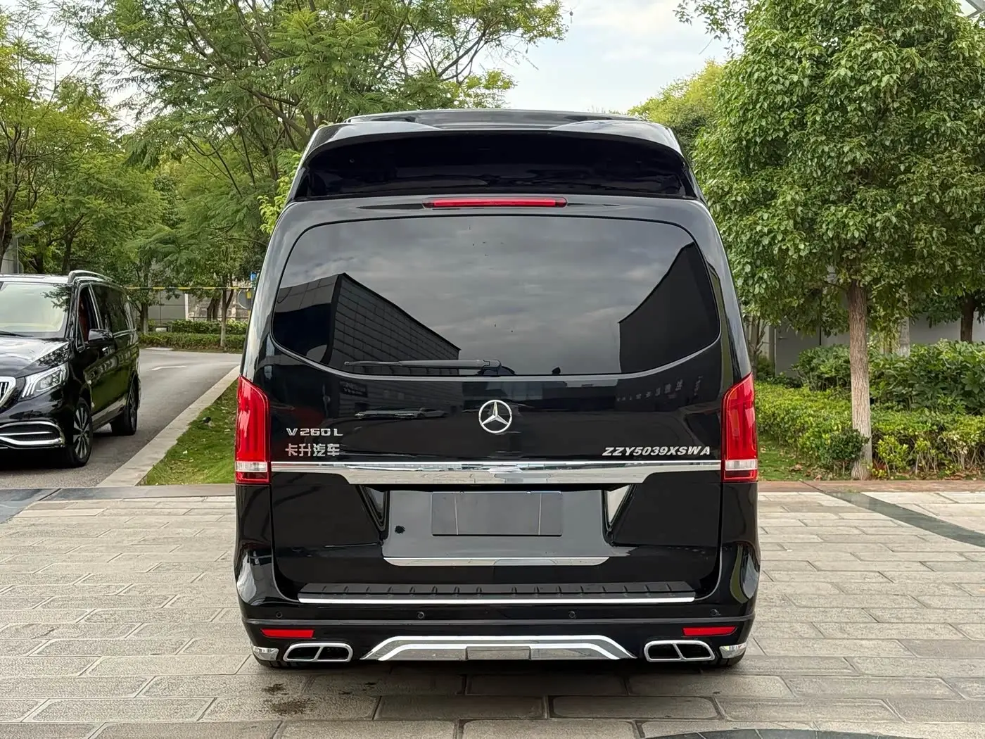 Mercedes-Benz V-Class 2018 — Şəkil 8/20