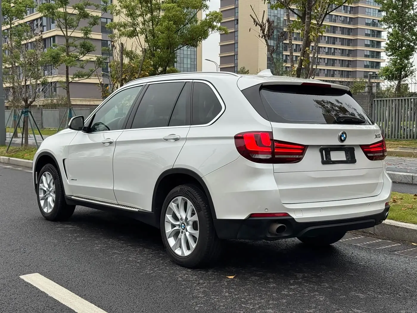 BMW X5 2014 — Фото 15/18