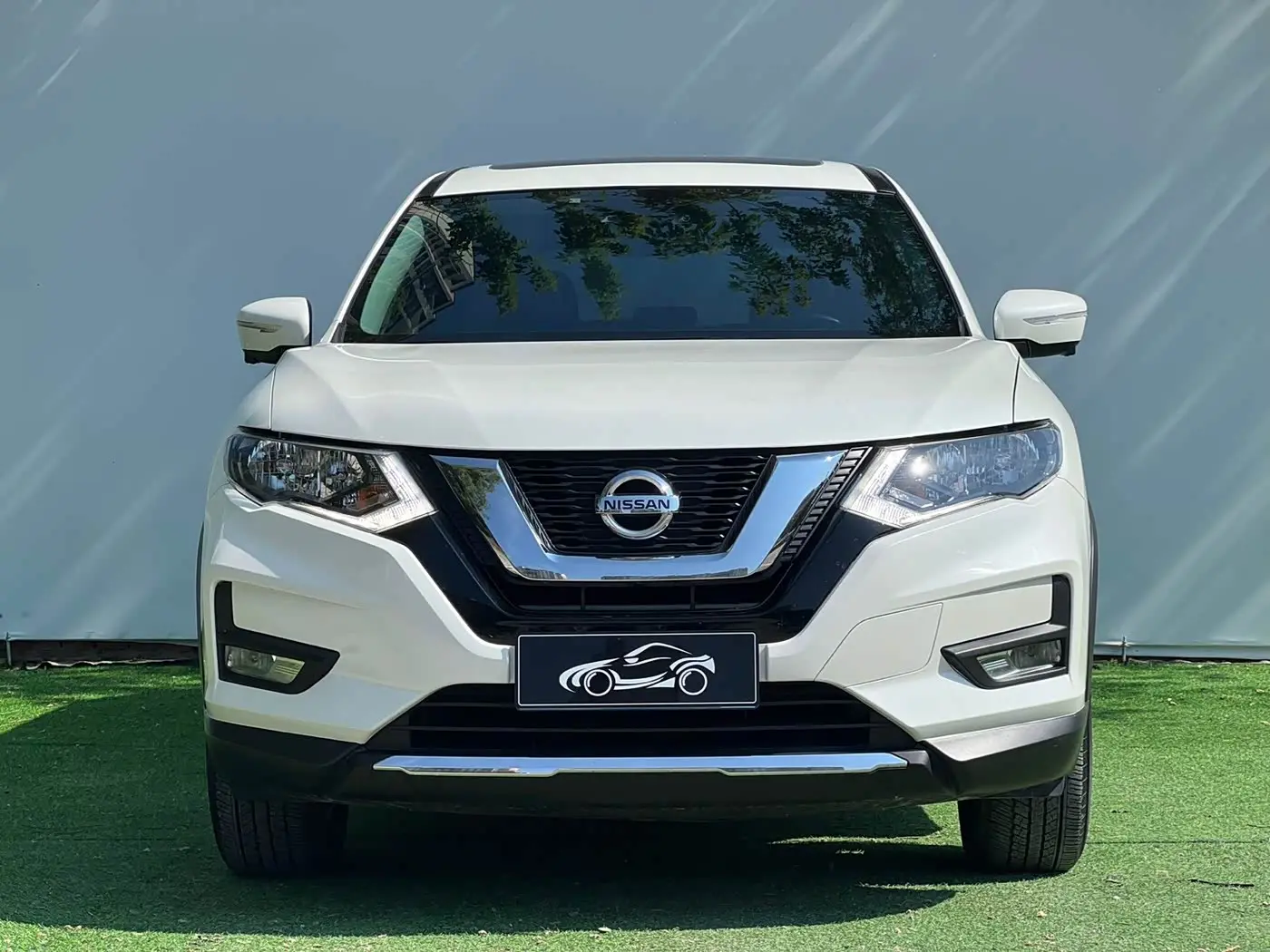 Nissan X-Trail 2022 — Photo 2/9