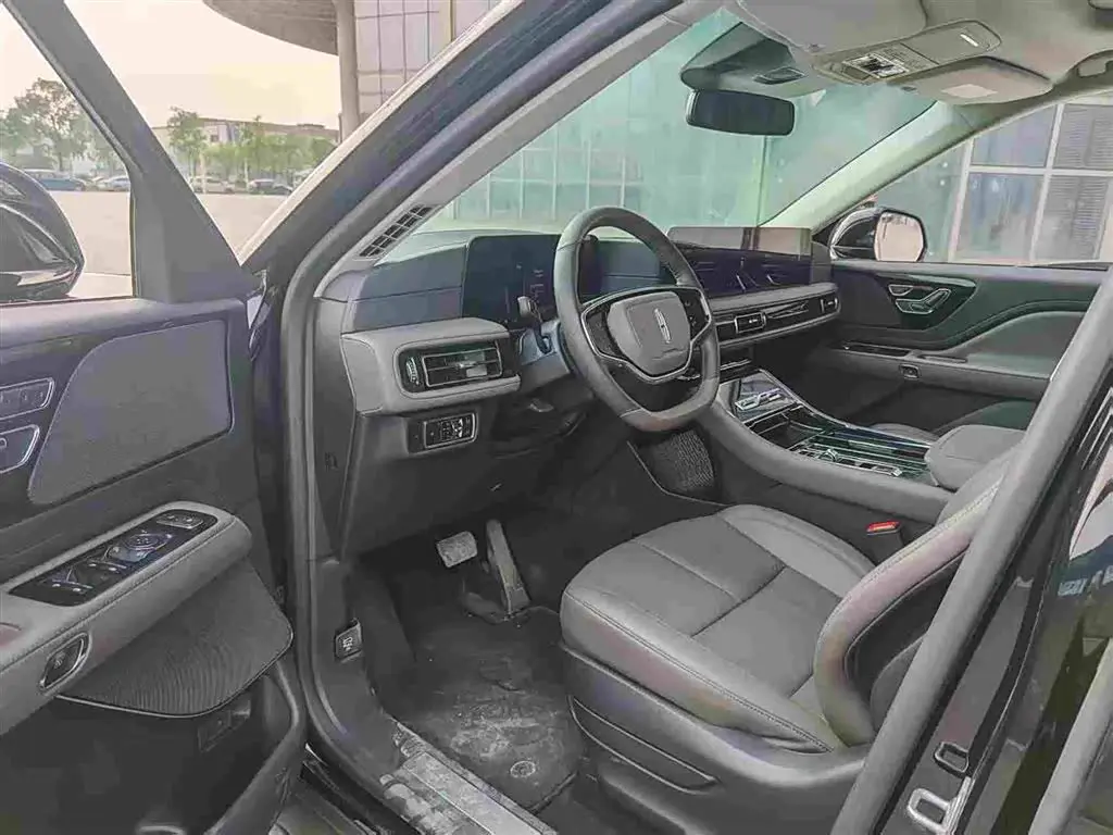 Lincoln Aviator 2024 — Şəkil 5/7