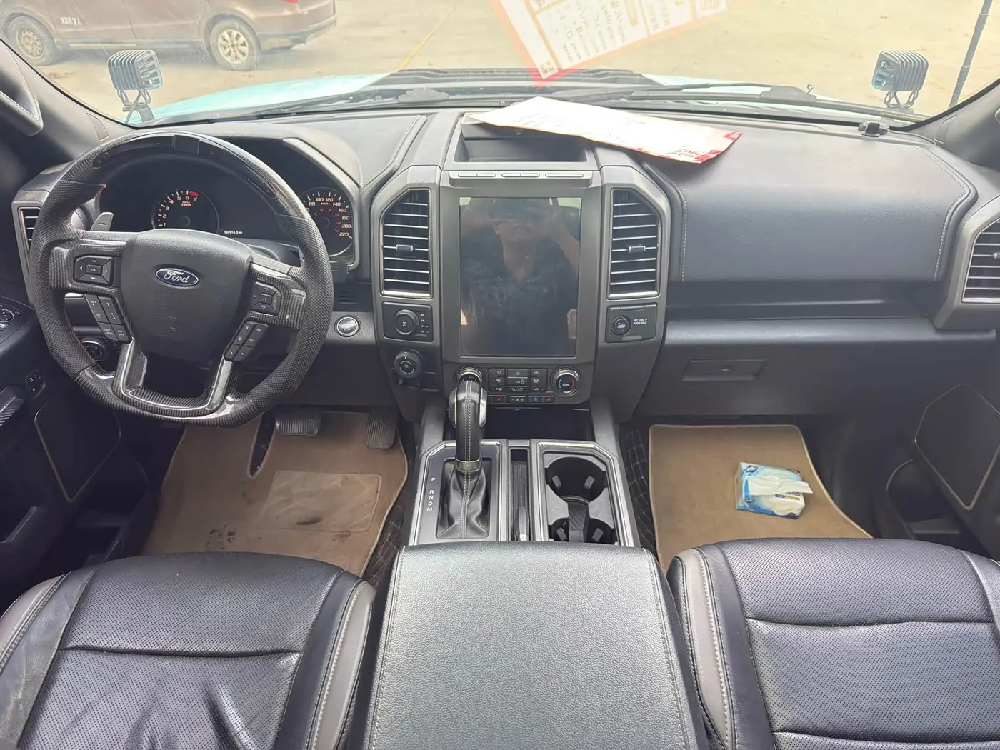 Ford F-150 Raptor 2018 — Photo 9/14