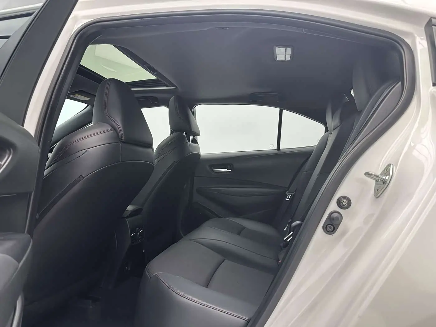 Toyota Levin 2023 — Şəkil 6/19