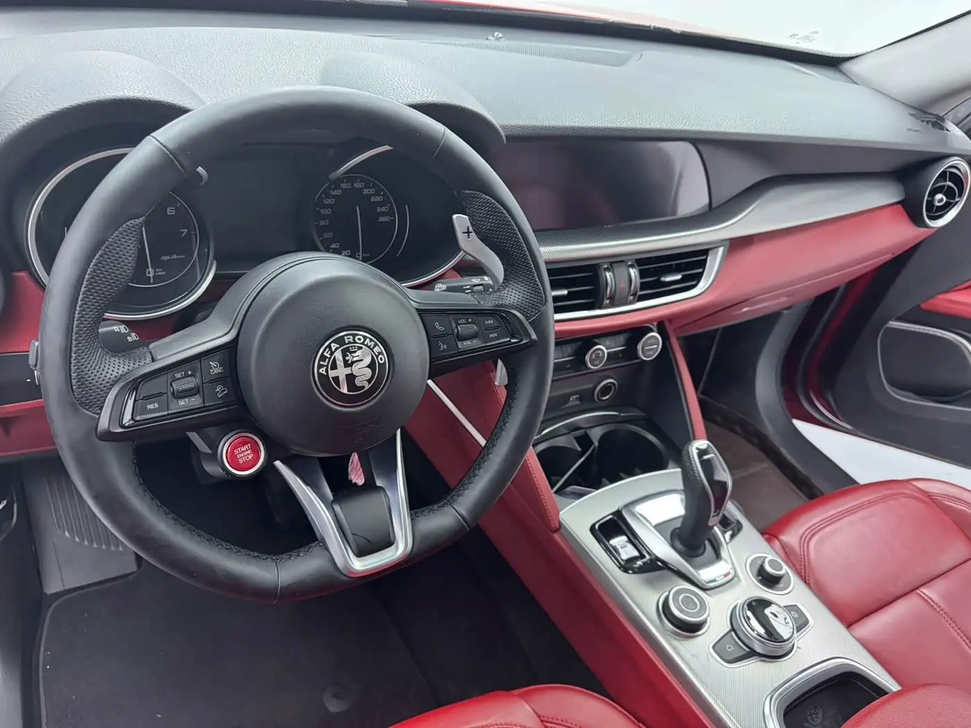 Alfa Romeo Stelvio 2020 — Фото 5/9