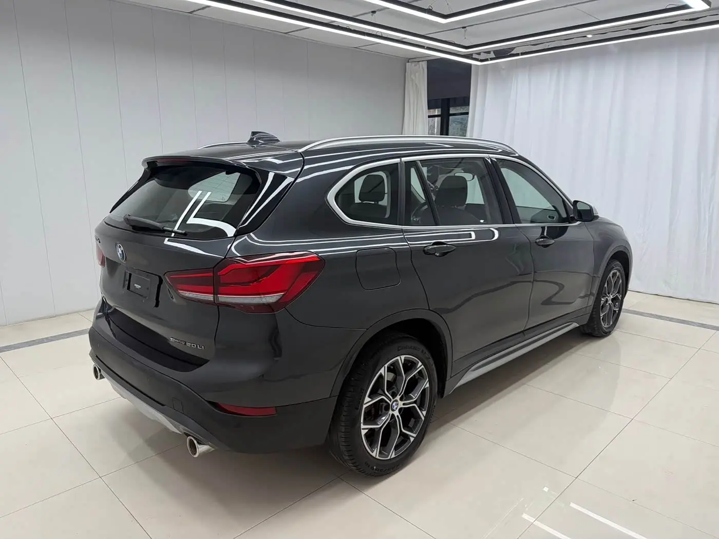 BMW X1 2022 — Photo 6/17