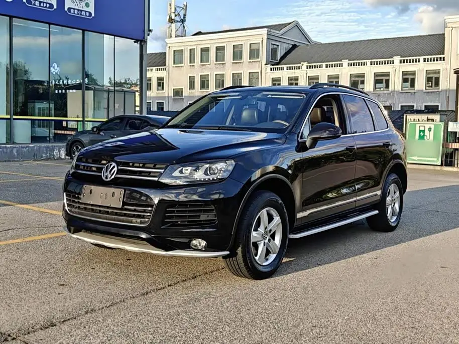 Volkswagen Touareg 2015 — Şəkil 2/20