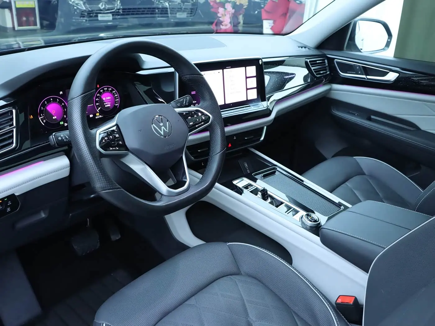 Volkswagen Teramont 2023 — Photo 6/20