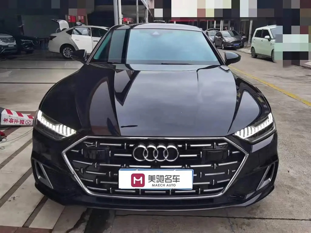 Audi A7L 2024 — Фото 1/6