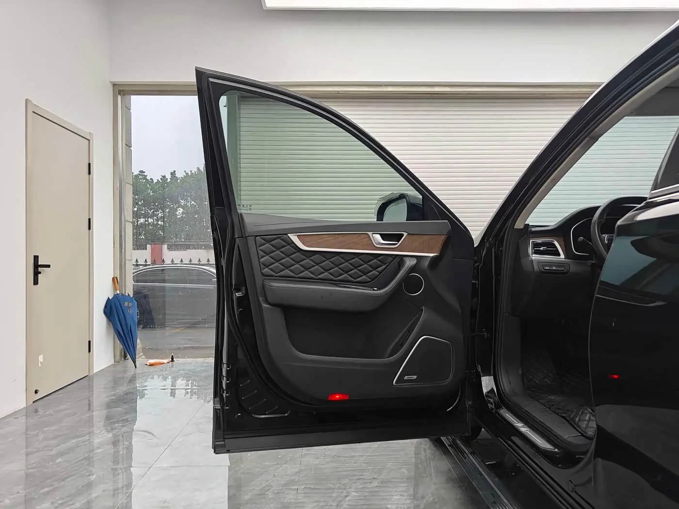 Hongqi HS7 2021 — Şəkil 8/18