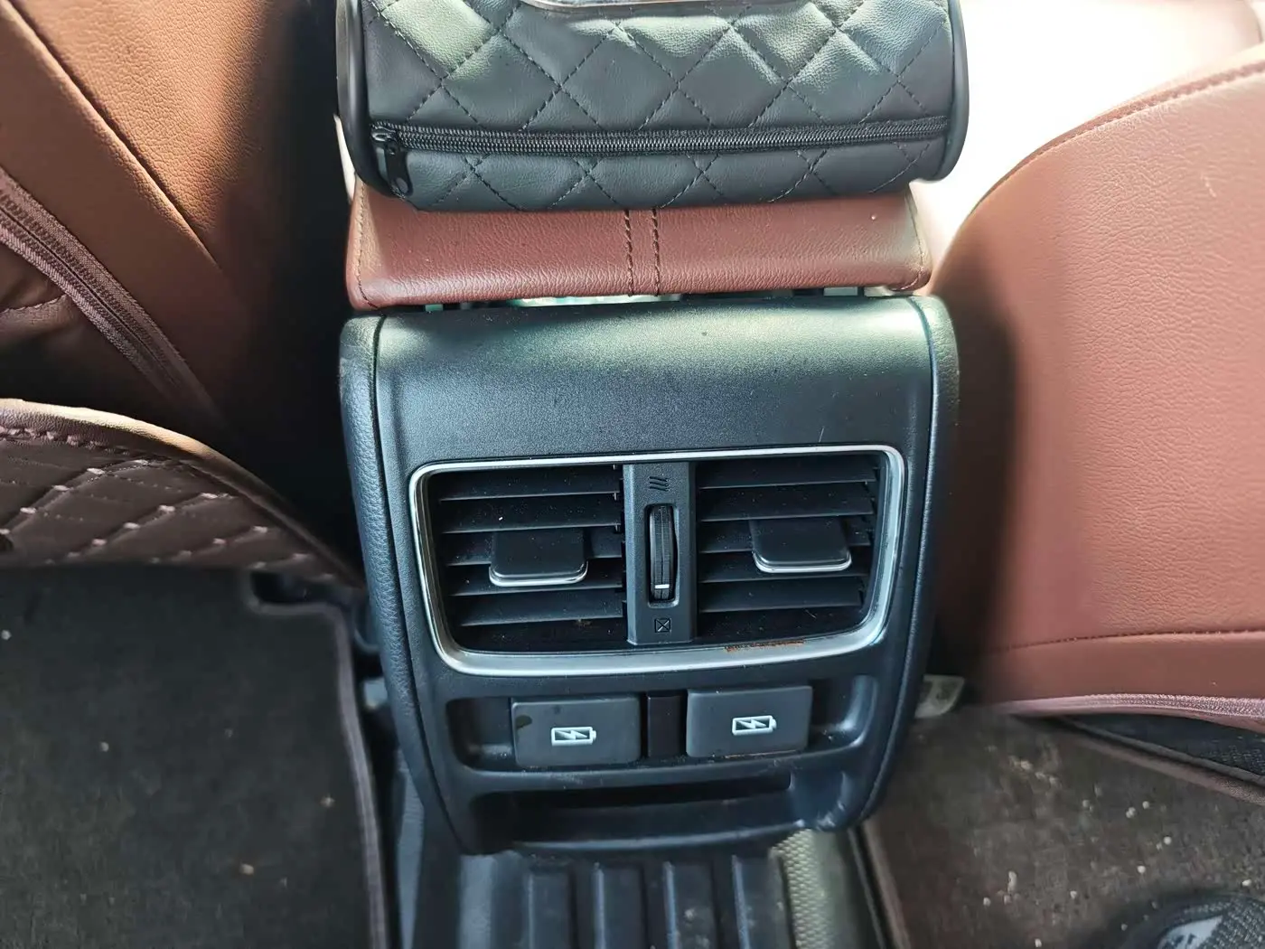 Honda Inspire 2022 — Photo 13/18