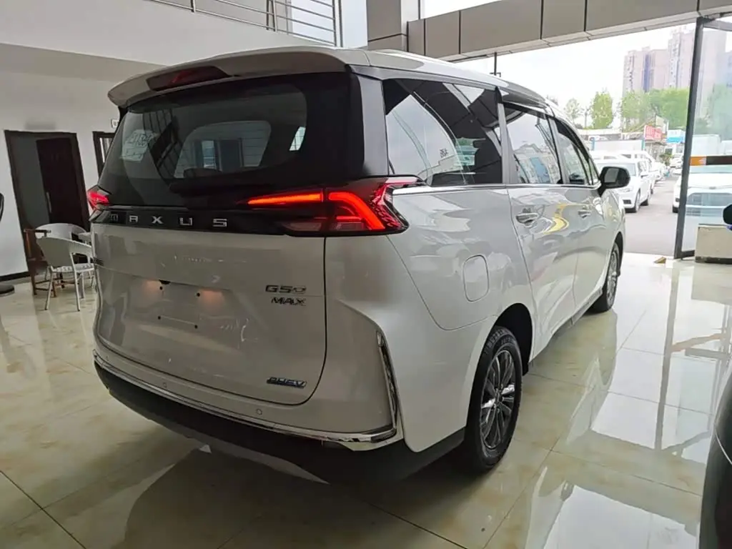 SAIC Maxus Maxus G50 PHEV 2025 — Фото 7/20
