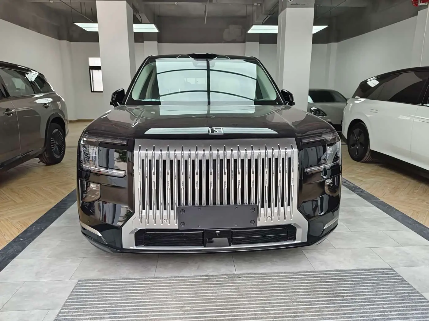 ZEEKR 9X 2026 — Photo 2/9