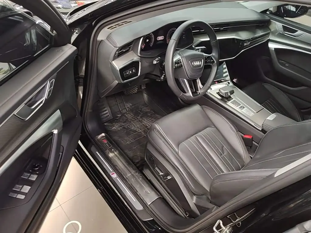 Audi A6L 2024 — Photo 16/20