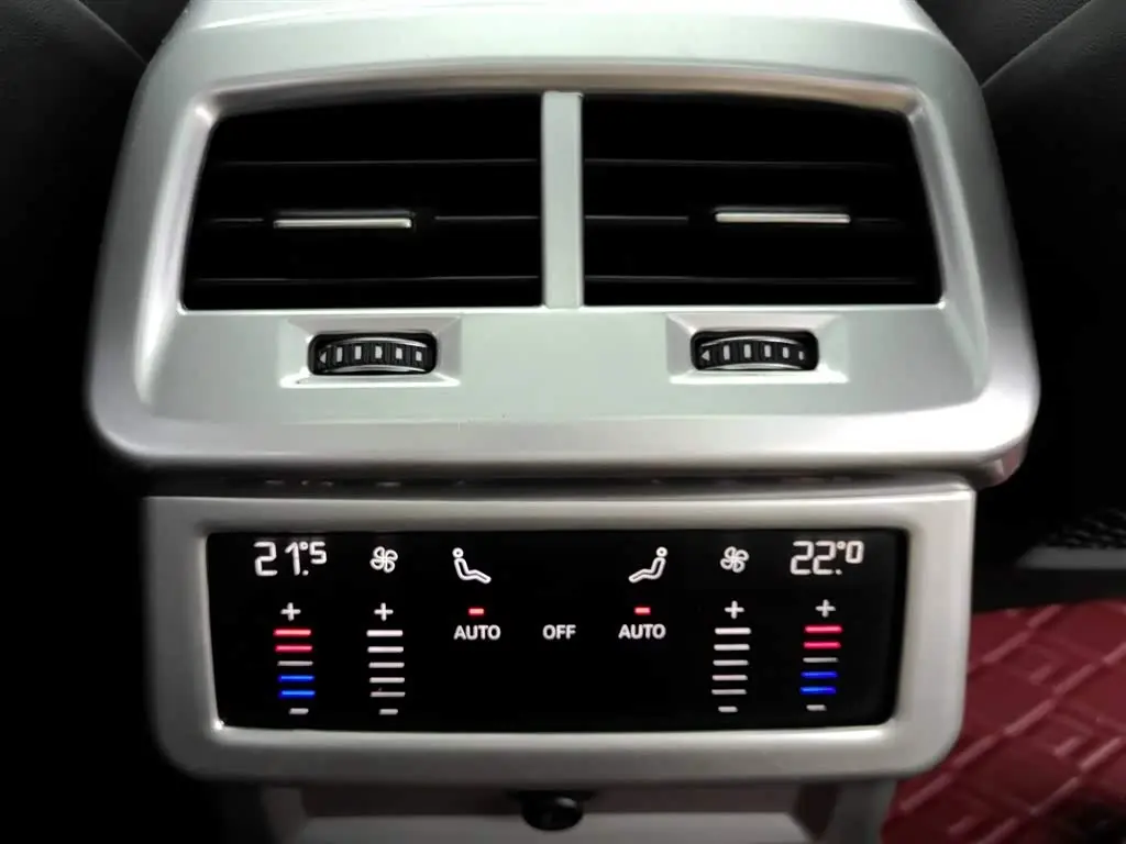 Audi A6L 2022 — Şəkil 14/20