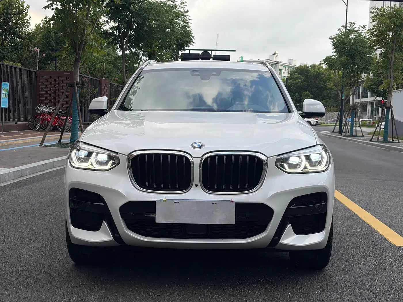 BMW X3 2020 — Photo 2/18
