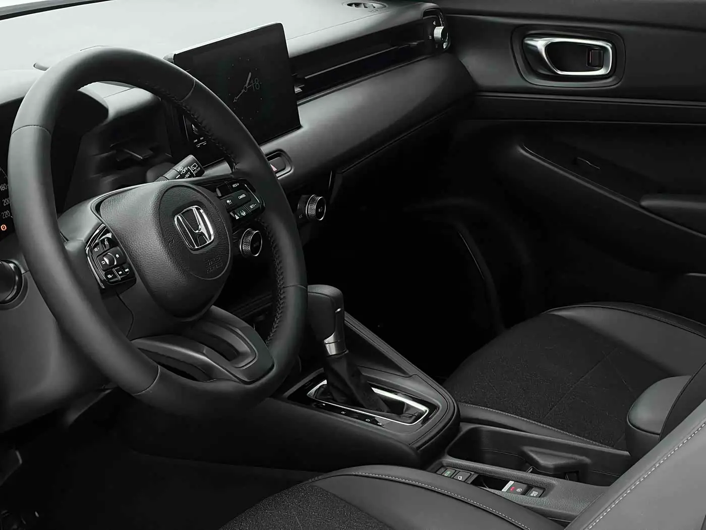 Honda Vezel 2023 — Photo 8/20