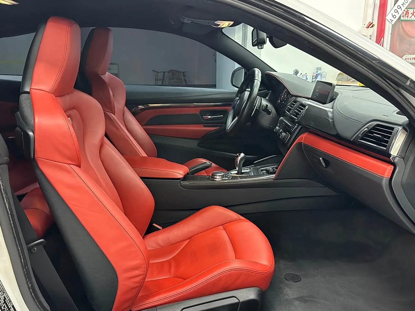 BMW M4 2016 — Фото 10/17
