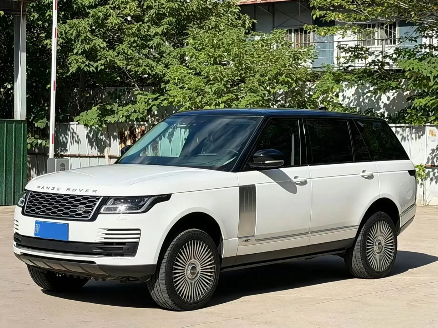 Land Rover Range Rover, 2020