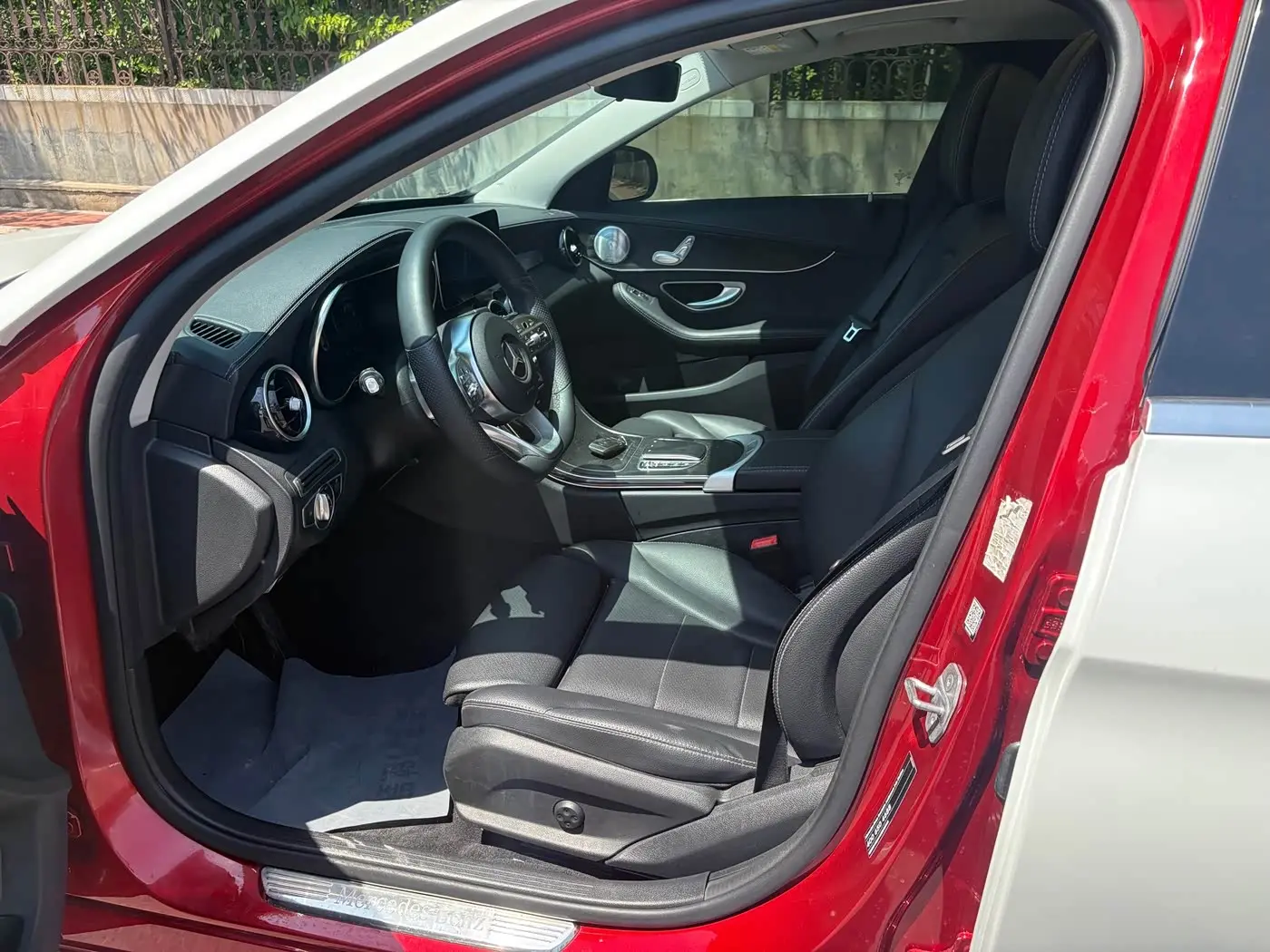 Mercedes-Benz C-Class 2021 — Photo 6/10
