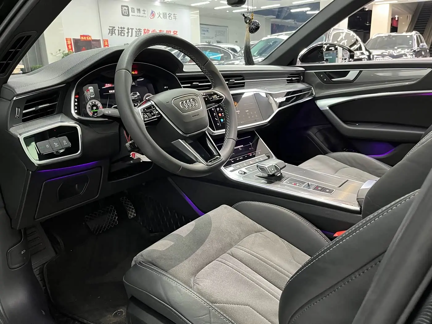 Audi A6L 2021 — Photo 12/20