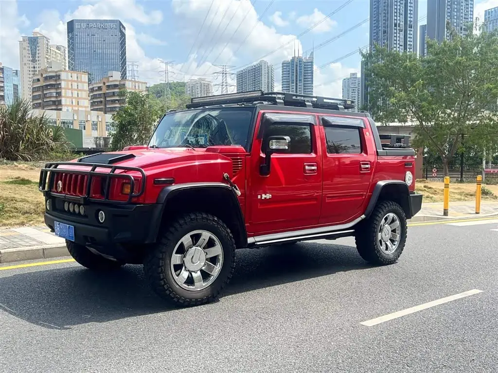 Hummer H2 2013 — Photo 1/17
