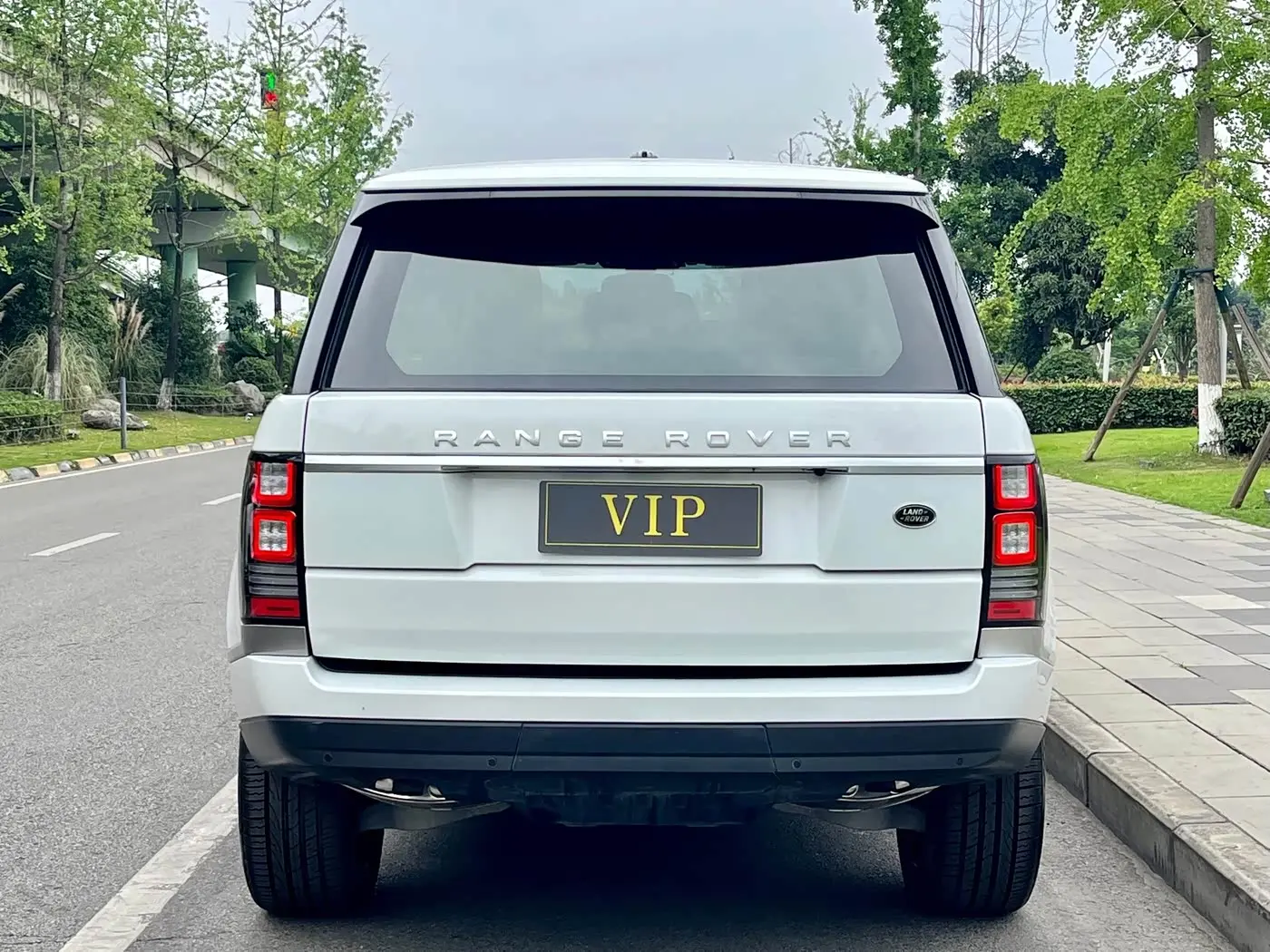Land Rover Range Rover 2016 — Photo 5/19