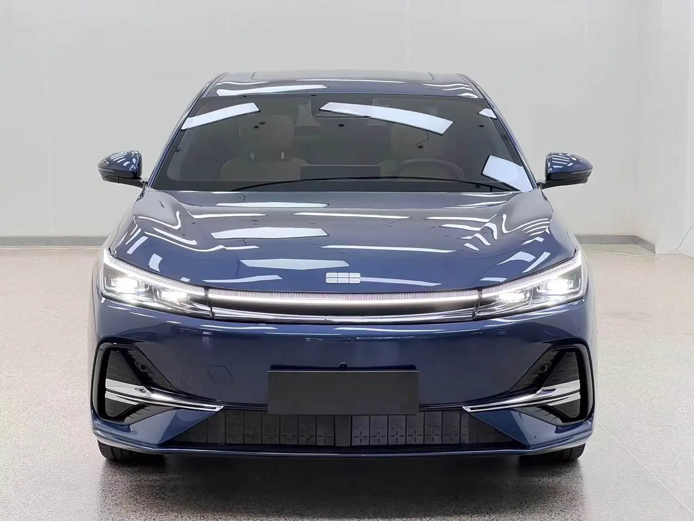 Geely Galaxy Galaxy A7 2025 — Şəkil 2/20