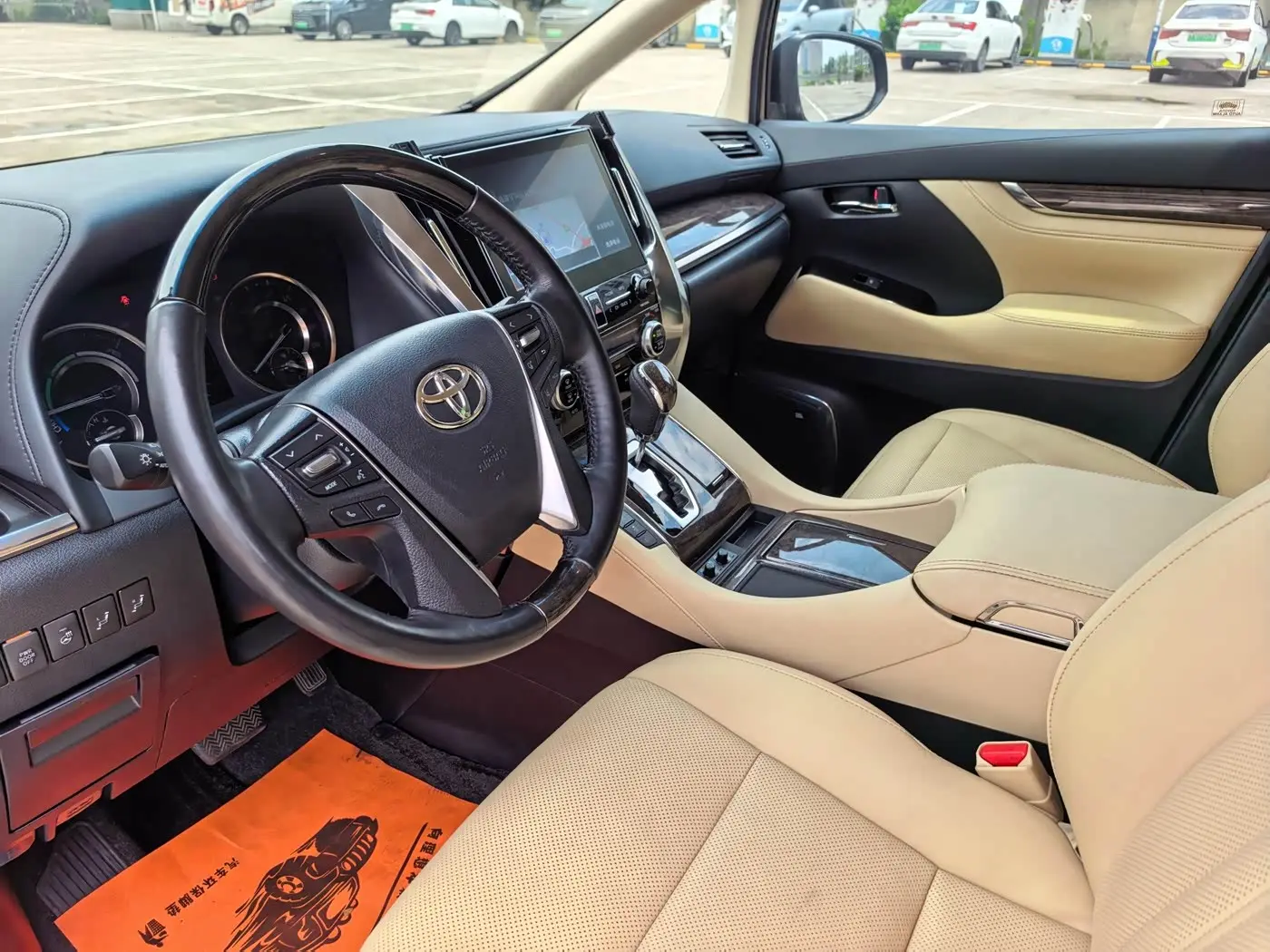 Toyota Vellfire 2020 — Фото 15/20