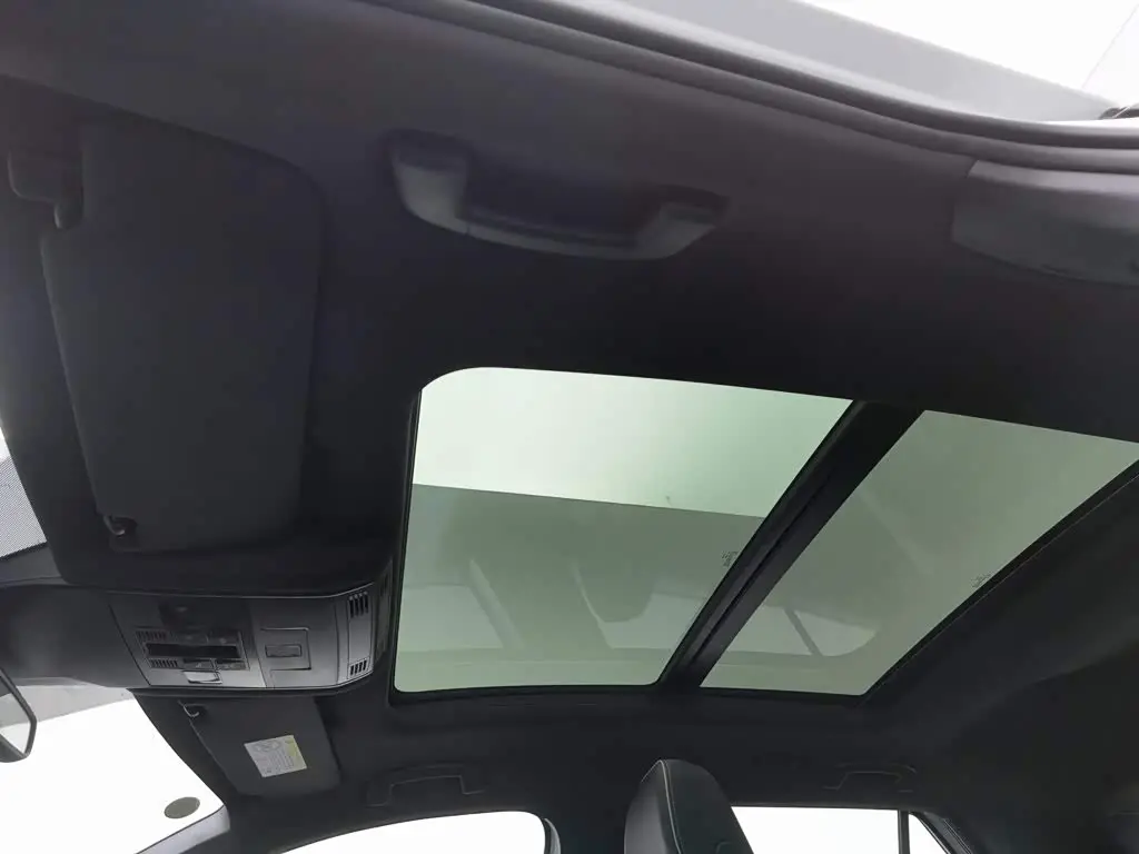Volkswagen T-ROC 2025 — Фото 14/20