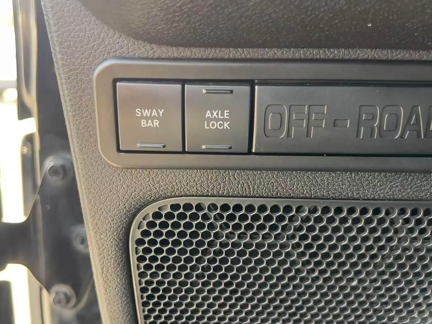 Jeep Wrangler 2012 — Photo 13/13