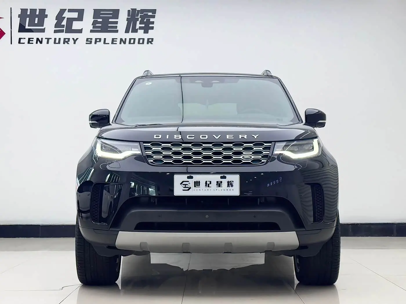 Land Rover Discovery 2025 — Фото 3/20