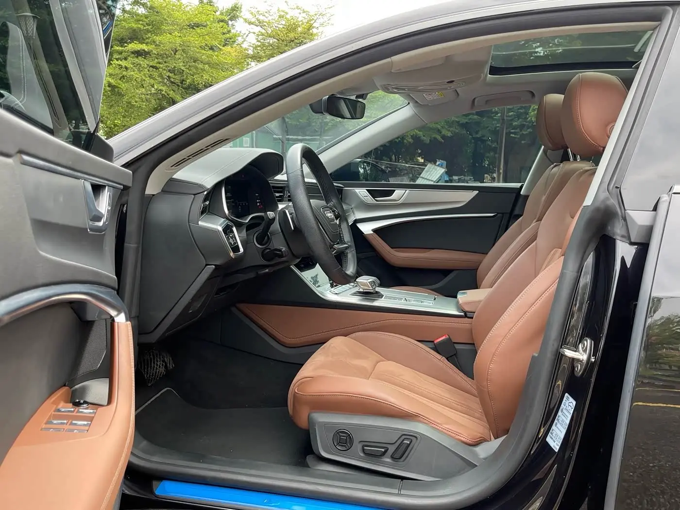 Audi A7L 2025 — Photo 15/20