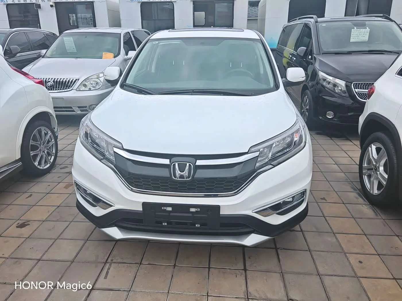 Honda CR-V 2017 — Şəkil 2/20