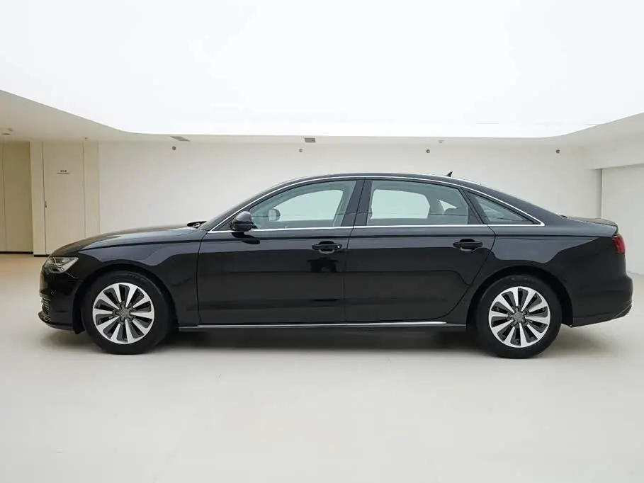 Audi A6L 2016 — ფოტო 3/19