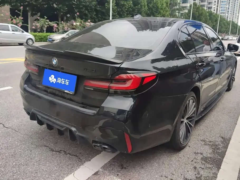 BMW 5 Series 2021 — Photo 3/16