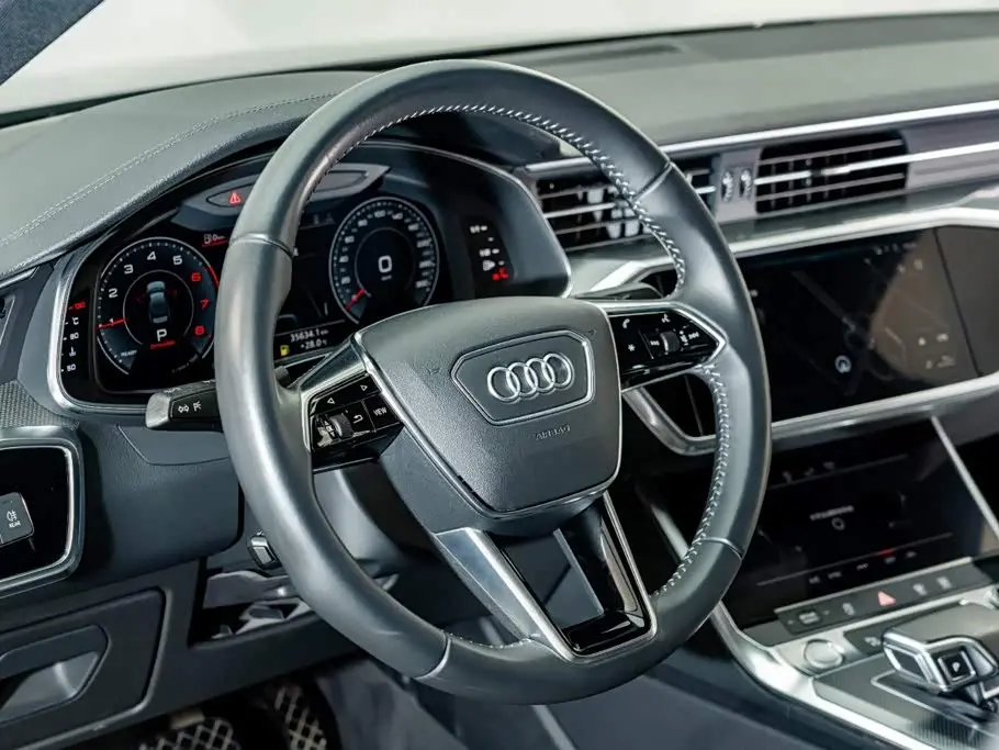 Audi A6L 2019 — Photo 10/20