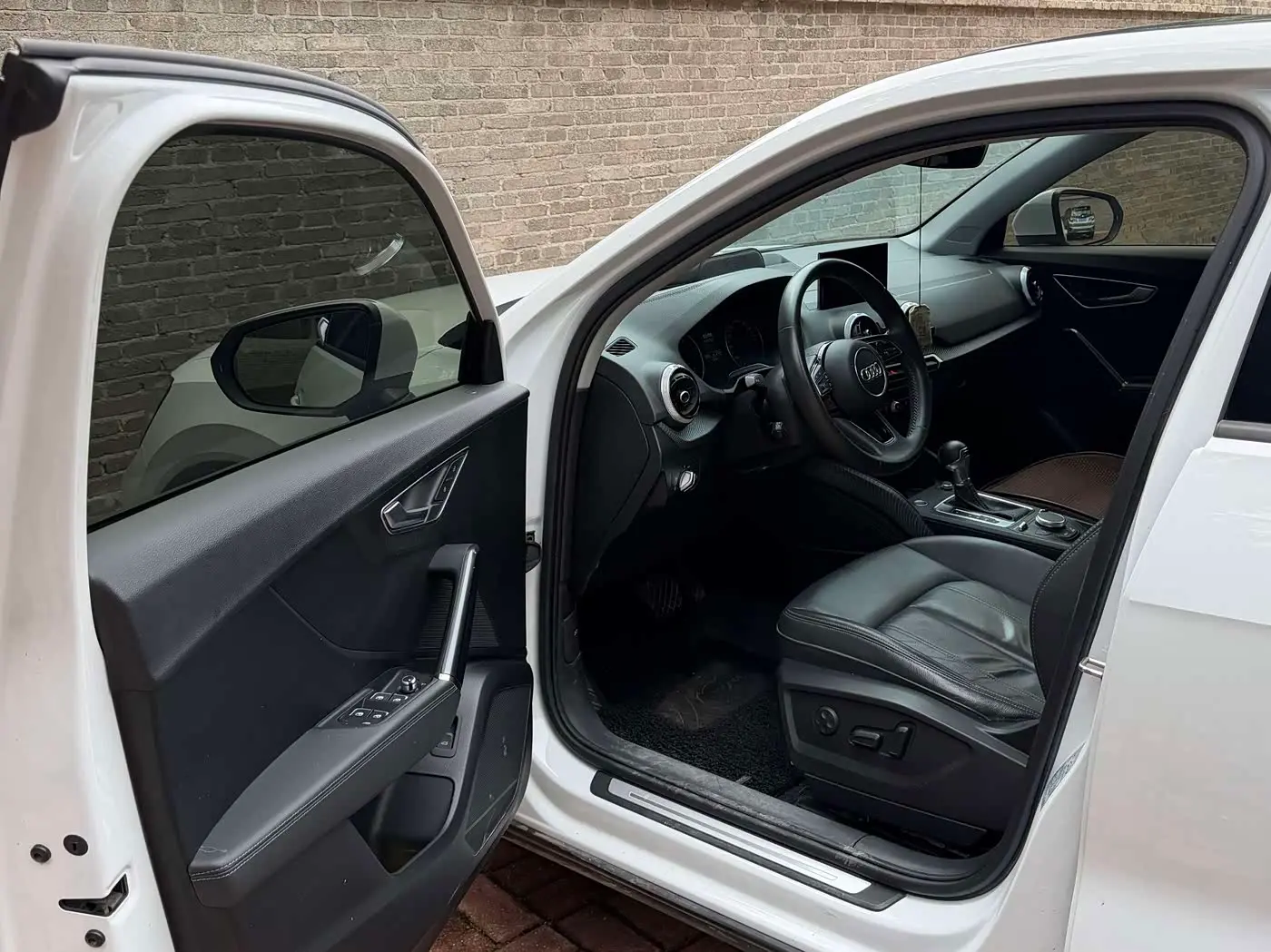 Audi Q2L 2022 — Photo 10/12