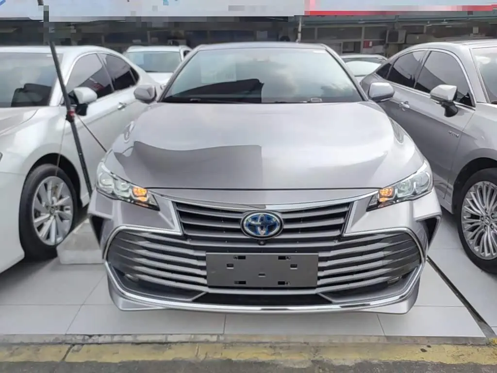 Toyota Avalon 2022 — Şəkil 3/20