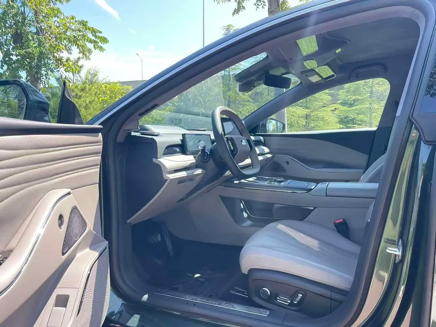 Geely Galaxy Galaxy Xingyao 8 2026 — Photo 4/9